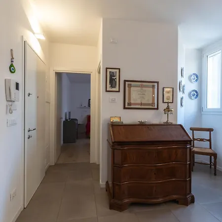 Le Tre Elle Lägenhet *